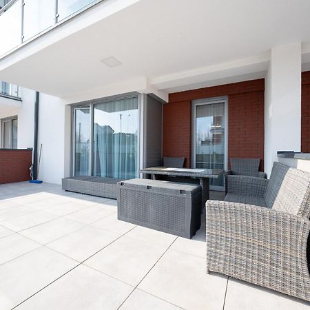 Apartament Z Wielkim Tarasem Morska 2 Rewal 50M Do Morza Exterior photo